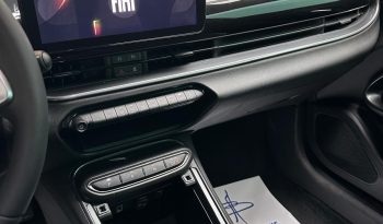 NERA, AUTOMATICA E HYBRID… CHE FIAT 600! pieno