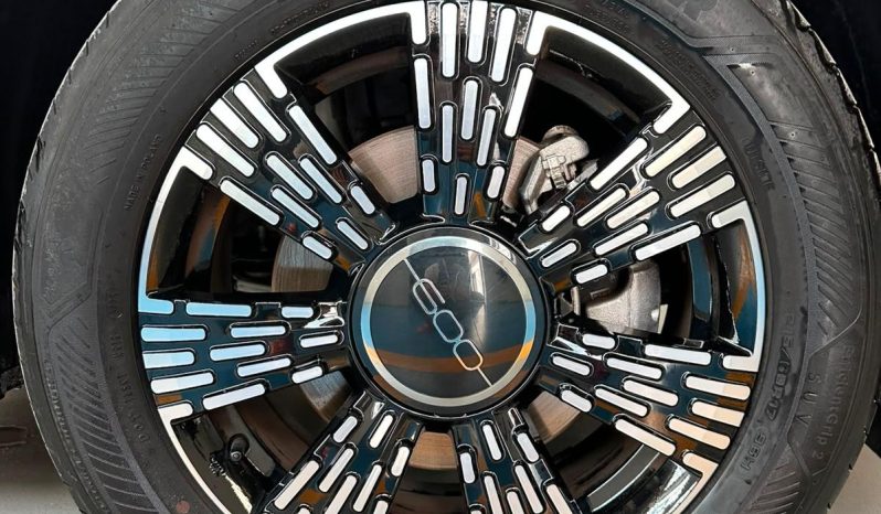 145 CV, CAMBIO AUTOMATICO E TANTO STILE: FIAT 600! pieno
