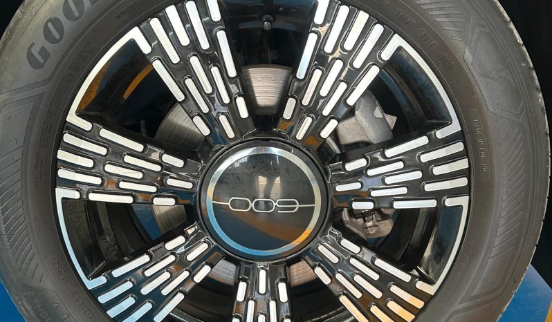LA 600 CHE SI FA NOTARE – 145 CV, HYBRID E AUTOMATICA! pieno