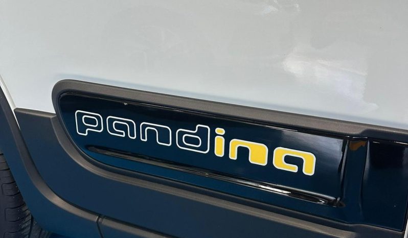 PANDINA CROSS HYBRID – PRONTA A TUTTO, PRONTA A PARTIRE! pieno