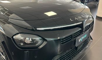 Una Ypsilon, un livello superiore pieno