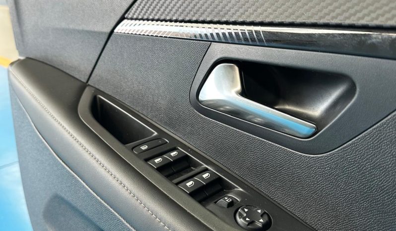 PEUGEOT 208 IL TUO PROSSIMO COLPO DI STILE pieno