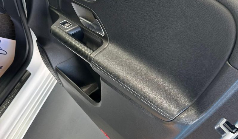 CLASSE B 180 D AUTOMATICA – SALI A BORDO pieno