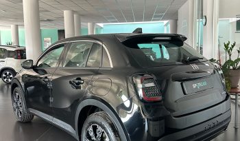 FIAT 600: COMPATTA, GRINTOSA, HYBRID! pieno