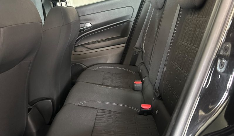 FIAT 600: COMPATTA, GRINTOSA, HYBRID! pieno