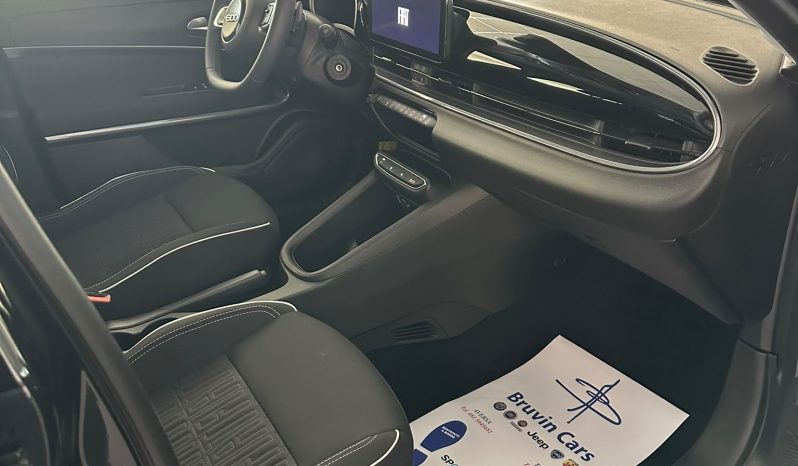 FIAT 600: COMPATTA, GRINTOSA, HYBRID! pieno