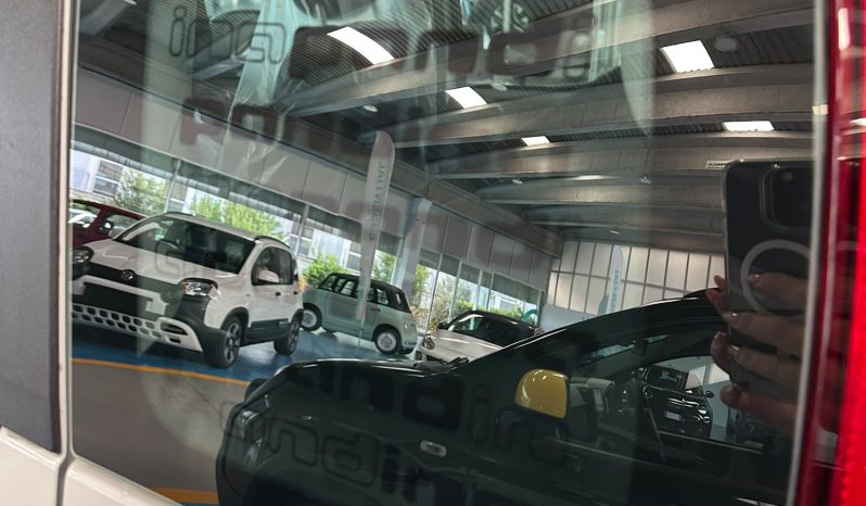 FIAT PANDINA ICON HYBRID: PICCOLA, PRATICA, PRONTA A PARTIRE! pieno