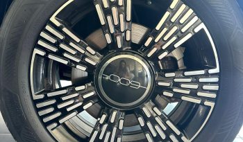 NUOVA FIAT 600: 145 CV DI STILE E TECNOLOGIA! pieno