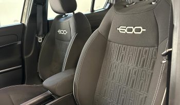 CREMA CAPPUCCINO, 145 CV E CAMBIO AUTOMATICO: È LA FIAT 600!! pieno