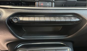 CREMA CAPPUCCINO, 145 CV E CAMBIO AUTOMATICO: È LA FIAT 600!! pieno