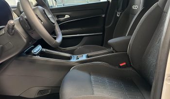 CREMA CAPPUCCINO, 145 CV E CAMBIO AUTOMATICO: È LA FIAT 600!! pieno