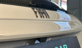 CREMA CAPPUCCINO, 145 CV E CAMBIO AUTOMATICO: È LA FIAT 600!! pieno