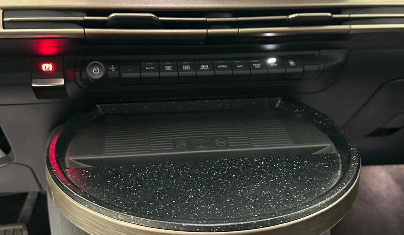 NUOVA YPSILON LX HYBRID: LO STILE ITALIANO È CAMBIATO! pieno