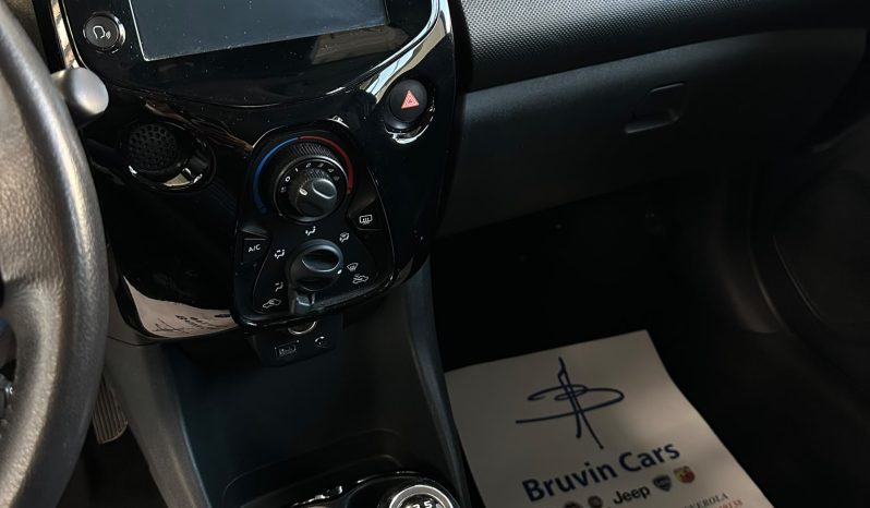 C1 SHINE: LA TUA PROSSIMA CITY CAR È QUI! pieno